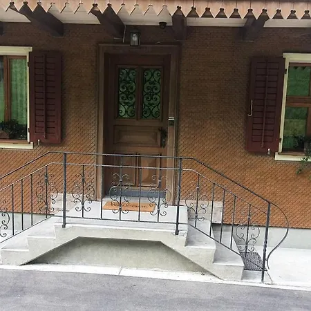 Schoene 3 1/2 Zimmer Wohnung In Der Zentralschweiz Menznau Exterior photo